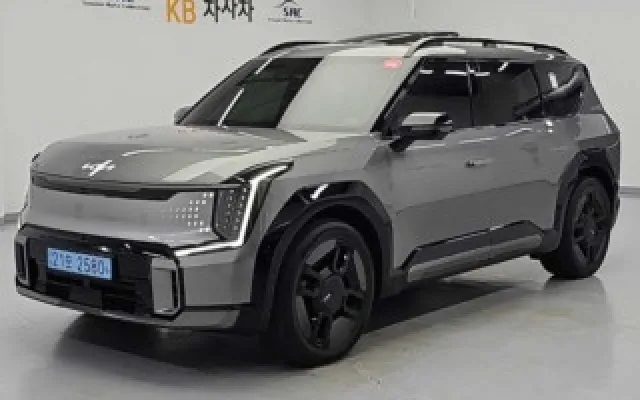 모닝어반 중고차 EV9 롱레인지 4WD 매물 사진 18 - 2024/05 54,180km